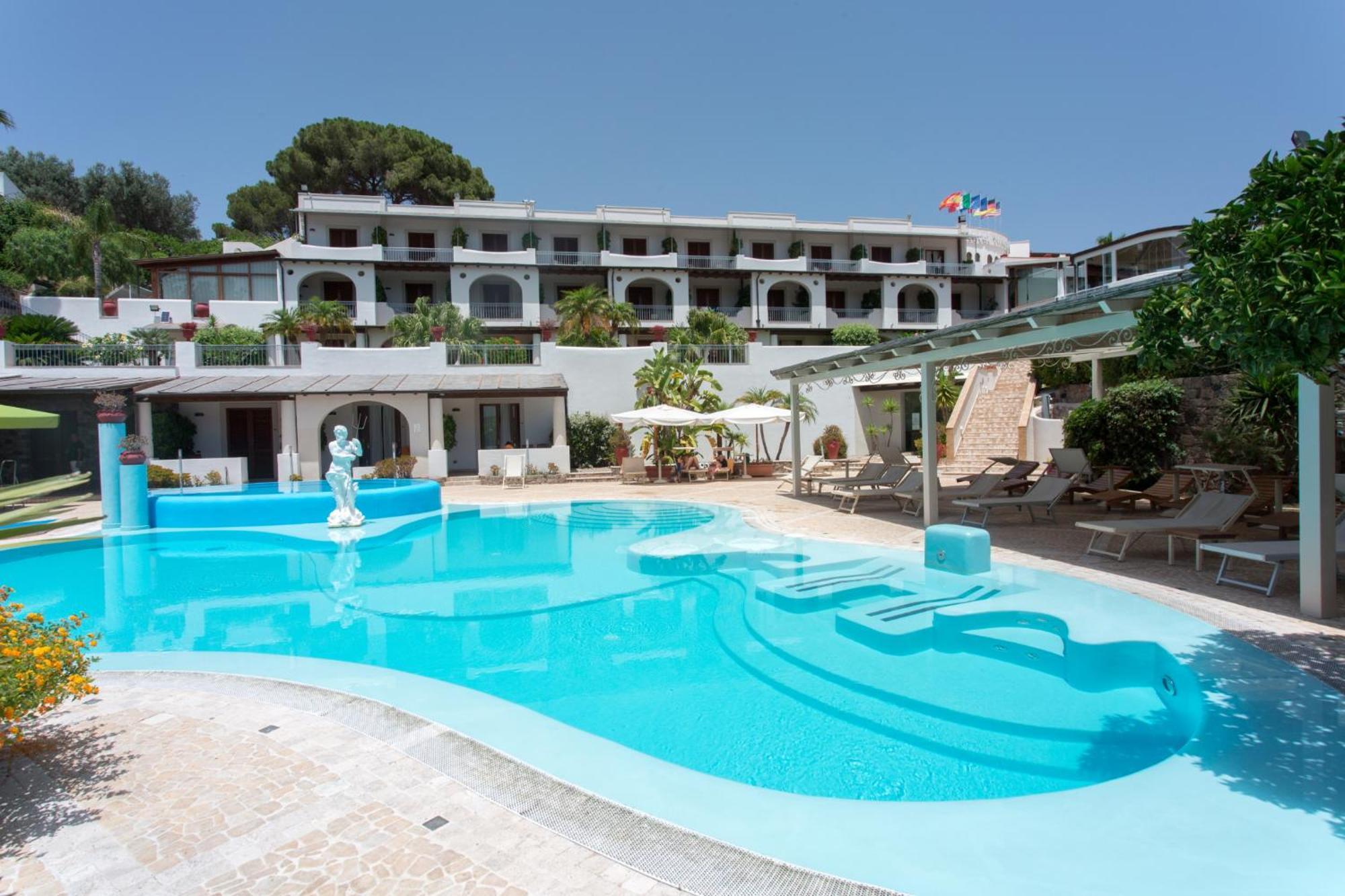 Hotel Tritone Lipari Exterior photo