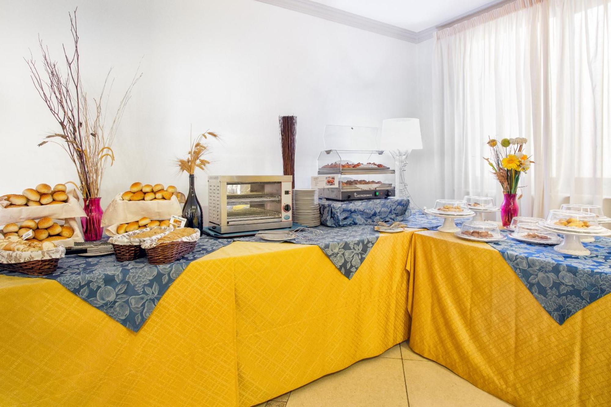 Hotel Tritone Lipari Exterior photo