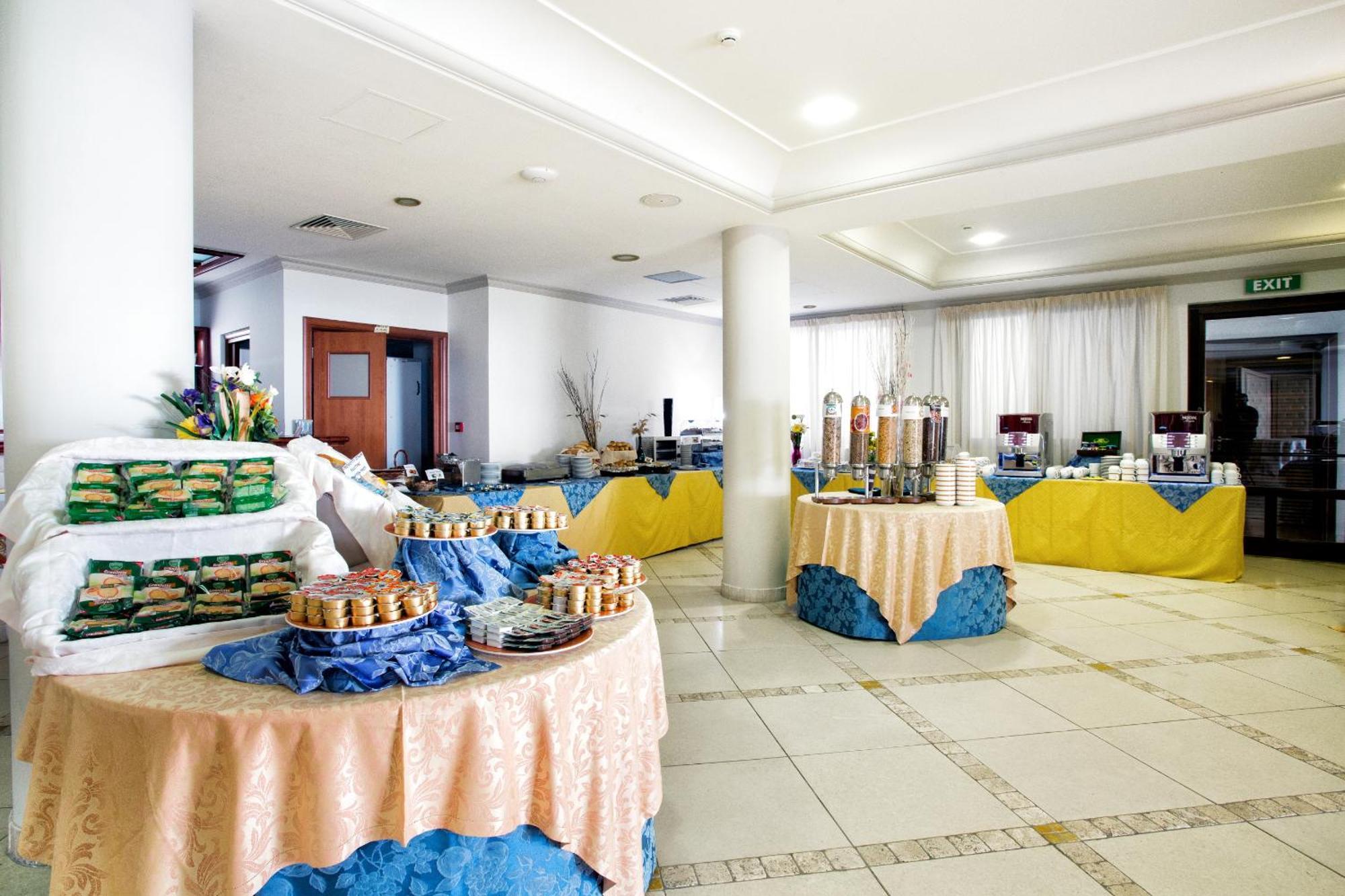 Hotel Tritone Lipari Exterior photo
