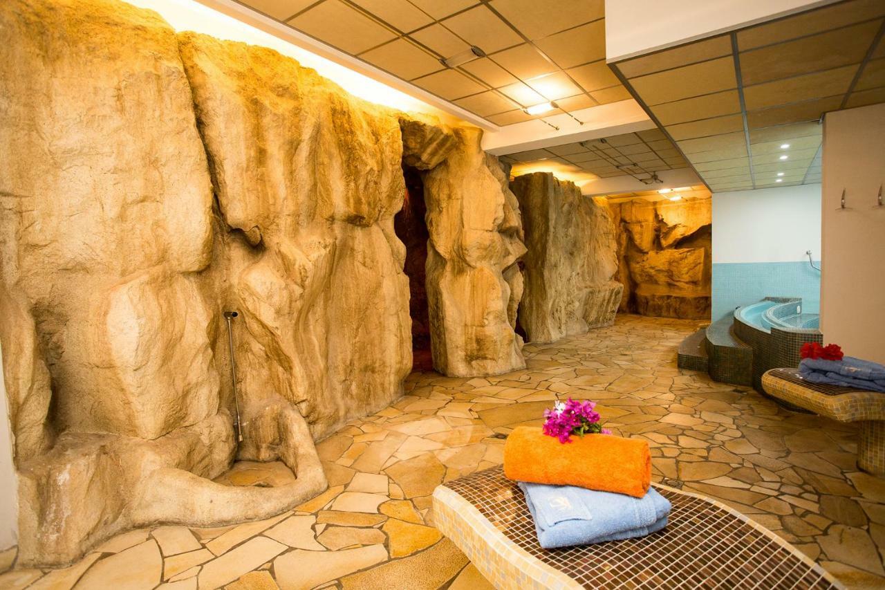 Hotel Tritone Lipari Exterior photo