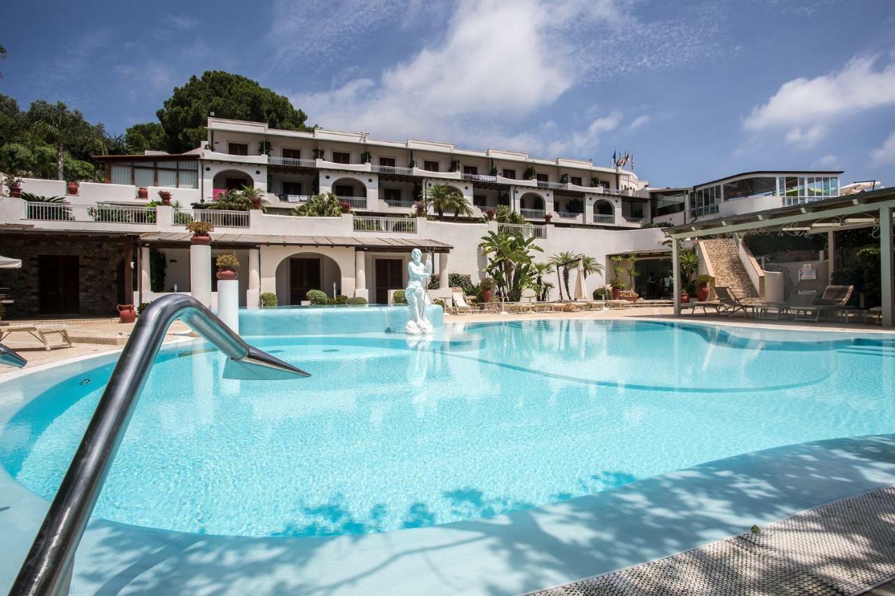 Hotel Tritone Lipari Exterior photo